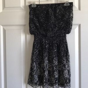 Strapless dress
